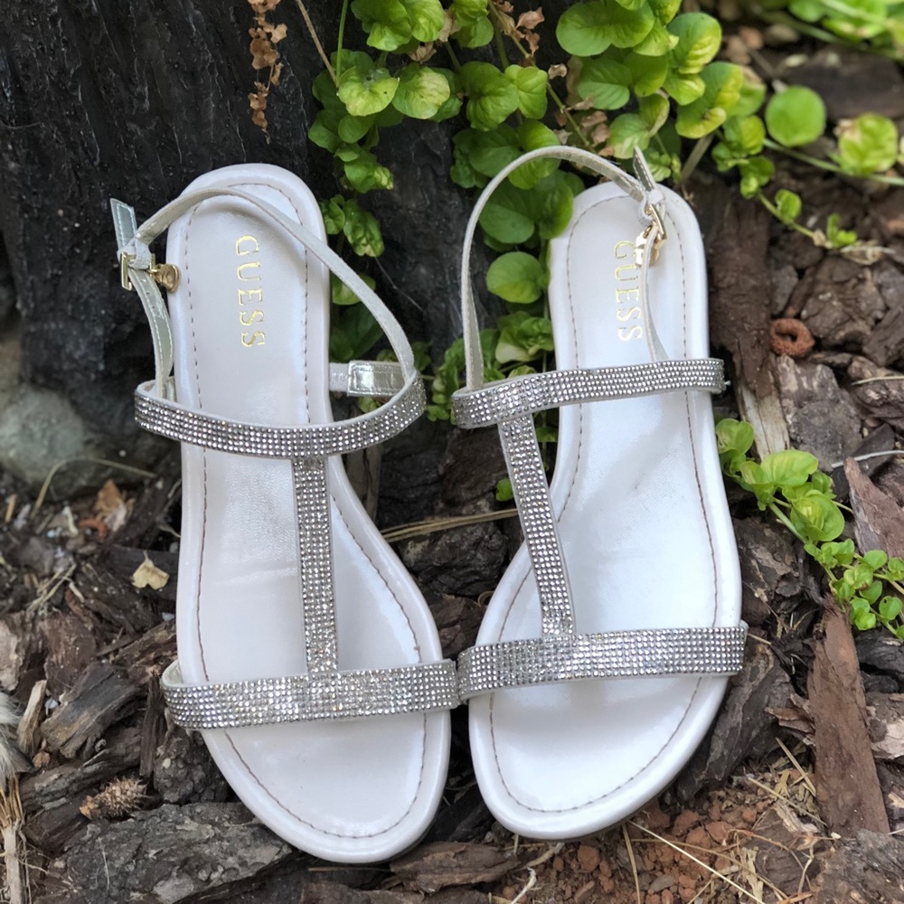 GUESS Sparkle Stappy Flats - Picture 1 of 5